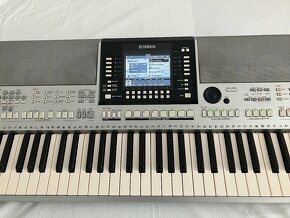 Yamaha psr s910 - 9