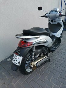 Piaggio Beverly 500ie 2007 - 9