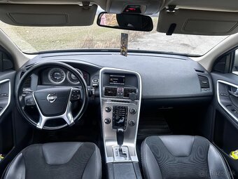 Volvo XC60 2.4 AWD - 9