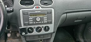 Ford Focus kombi 1.6 TDCi - 9