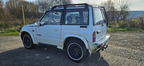 Suzuki Vitara 1.6 - 9