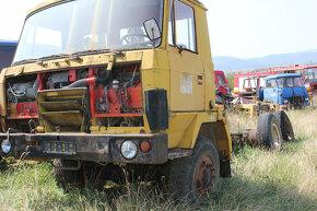 TATRA 815 VIAC KUSOV VHODNE NA NAHRADNE DIELY - 9