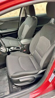 KIA XCeed 1.5 T-GDi Silver - 9