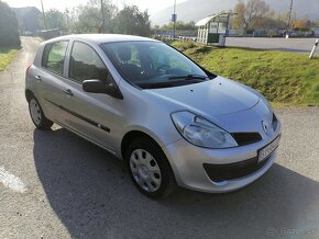 Clio 1.5dci - 9