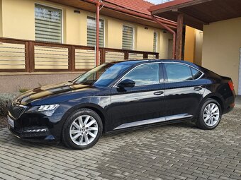 Škoda Superb 2.0 TDI  110kW SCR Ambition DSG - 9