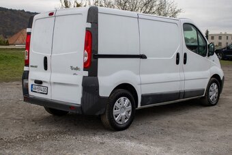 Renault Trafic 2.0dCi L2H1 - 9