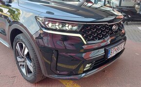 Kia Sorento 2.2 CRDi 148kW 4x4 AT8 Gold 7-miestne - 9