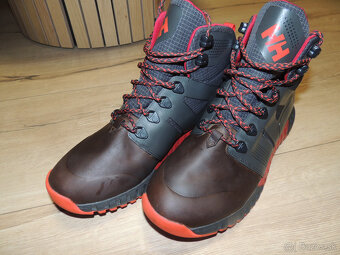 Salewa Alp Mate Winter Mid WP a Helly Hansen Vanir - 9