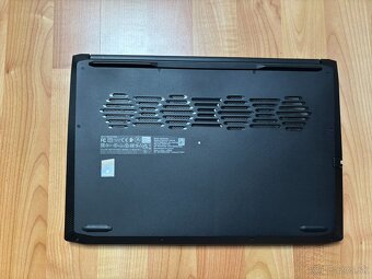 Lenovo IdeaPad Gaming 3 15ACH6 - 9