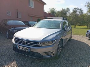 Volkswagen Passat Variant 1.4TSi  GTE 7/2018 - 9