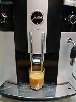 Espresso kávovar Jur C5 - 9