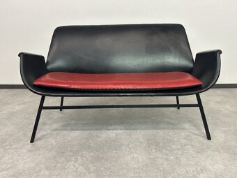 Kožené modernistické sedenie sofa, - 9