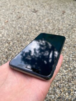 iPhone 11 pro 256GB - baterie 100% - 9