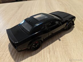 Predam kovovy model Dodge Challenger Hellcat - 9