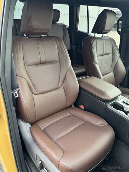 TOYOTA LANDCRUISER FIRST EDITION LIMITED - 9