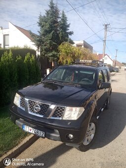 Nissan Pathfinder - 9