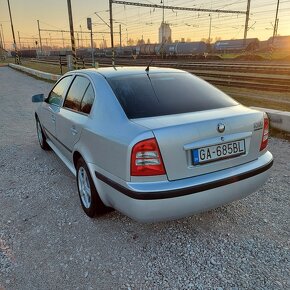 Škoda Octavia 1.6i 75kw 1.majitel - 9