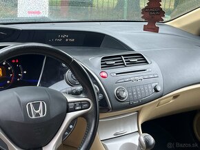 Honda Civic 1.8 iVTEC Executive - 9