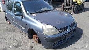 Lacno rozpredám Renault Clio II 2001-2008 na náhradné diely - 9