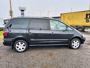 Volkswagen Sharan 2.0 TDI Comfortline - 9