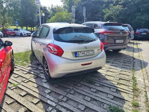 Peugeot 208 1.4 e-HDi FAP BlueLion Active - 9