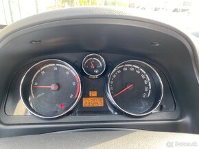 Opel Antara 2.0CDTi 110kW 4x4,Rok výroby 2009, automat - 9