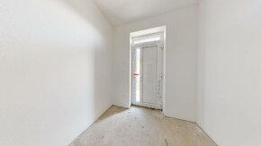 BOND REALITY | Zast. plocha 141 m2, novostavba-holodom, 447m - 9