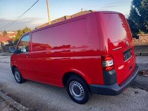 Volkswagen Transporter T5 2.0TDI - 9