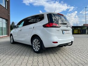 Opel Zafira Tourer 1.4 ECO Flex Turbo Benzín + LPG - 9