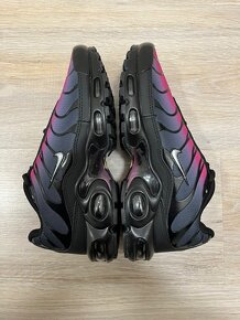 Nike Air Max TN Plus Pink Black Gradient - 9