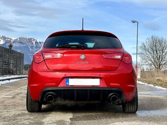 Alfa Romeo Giulietta 1.8 TBi TCT Quadrifoglio Verde - 9