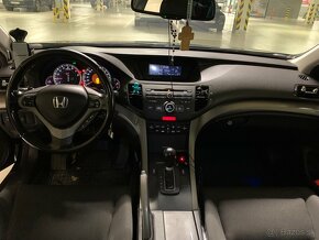 Honda Accord 2.0 VTEC automat - 9