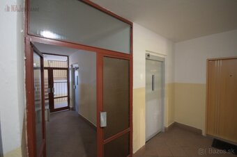 PRIESTRANNÝ 2i 68m2 + LOGGIA na sídlisku ROVEŇ - 9