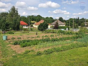 Útulný poschodový dom na pozemku 2000 m2, Lula okres Levice - 9