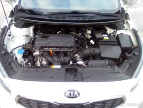 Predam Kia ceed original len s 74500 km - 9