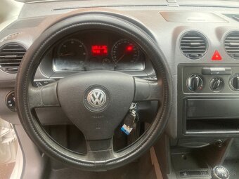 VOLKSWAGEN CADDY MAXI 1,9 TDi VAN výborný stav - 9