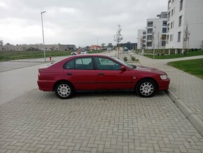 Honda accord 1.8 90kW - 9