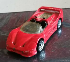 MODELY AUT 1:64 MATCHBOX - 9