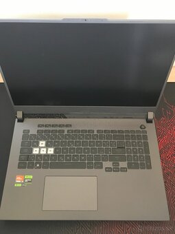 ASUS ROG Strix G17 G713PV-LL045 sivý - 9