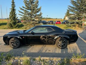 DODGE CHALLENGER 6.4 WIDEBODY - 9