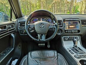 VW Touareg 3.0 V6 TDI - 9