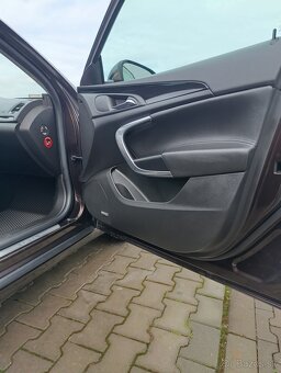 Predám Opel Insignia 2.0 kombi. - 9