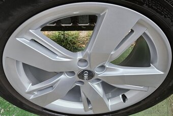 Atraktívne, prakticky nové disky AUDI - 5x112 r19 - 9