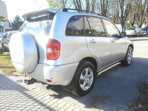 Toyota RAV4 2.0 D-4D 5D 4X4  - AJ NA SPLÁTKY  - 9