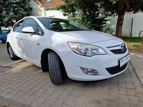 Opel Astra 1.3 CDTi ecoFLEX Enjoy 95k M5 (diesel) kup. SR - 9