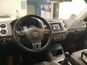 VW Tiguan R-Line Packet 2.0Tdi 4Motion 10/2014 Model 2015 - 9