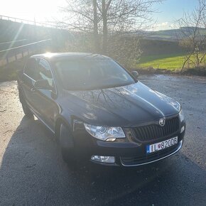 Škoda superb 2.0 TDi 103 kW , 2011r - 9