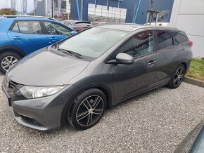 Honda Civic Tourer 1.6 i-DTEC EXECUTIVE - 9