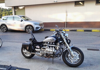 Honda Valkyrie CUSTOM - 9