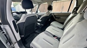 Citroen C4 Picasso 1.8i 16V - 9